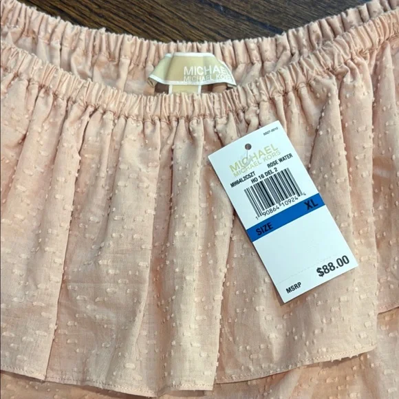 Michael Kors Peach Blouse - Picture 3 of 7